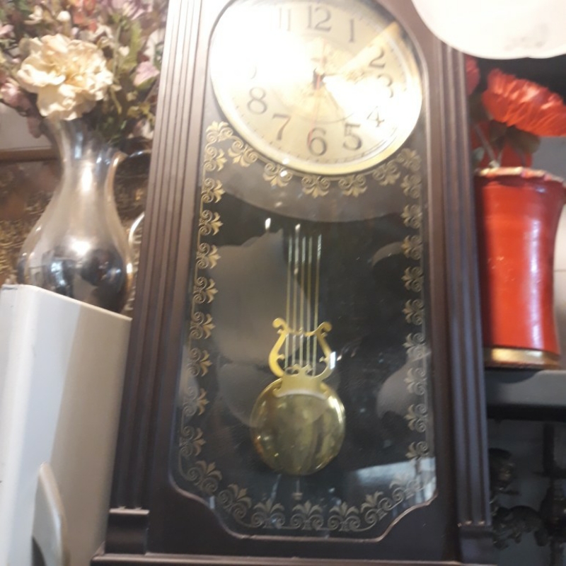 ساعت دیواری