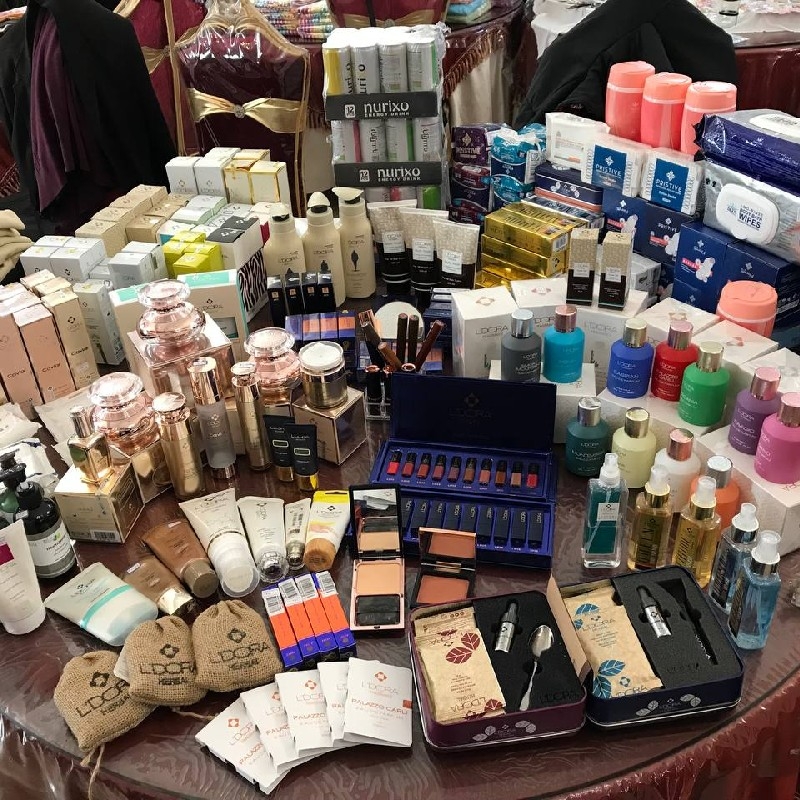 محصولات تخصص پوست ومو با مشاوره رایگان