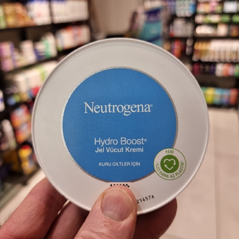 کرم هیدرو بوست نیتروژنا فرانسه